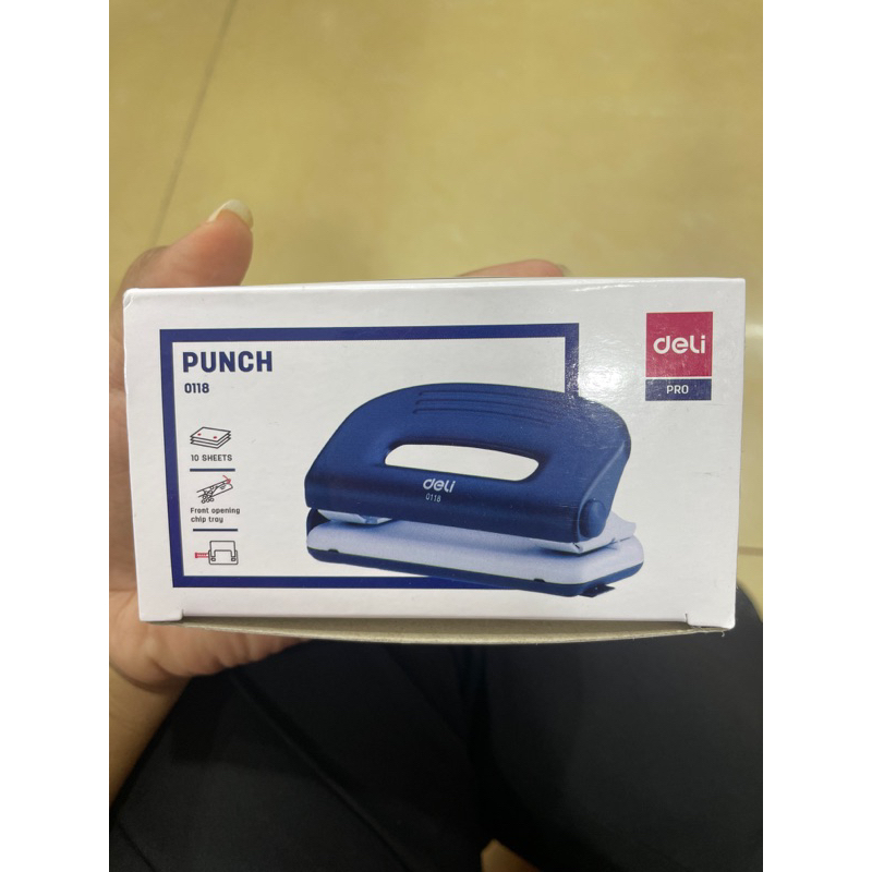 

DELI Pro Punch/Pelobang Kertas (0118)