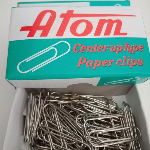 

Paper Clip No. 4 Atom