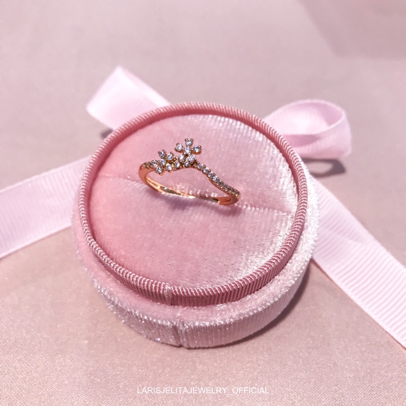 Code:3815 - Cincin V Listring Double Daisy Gold