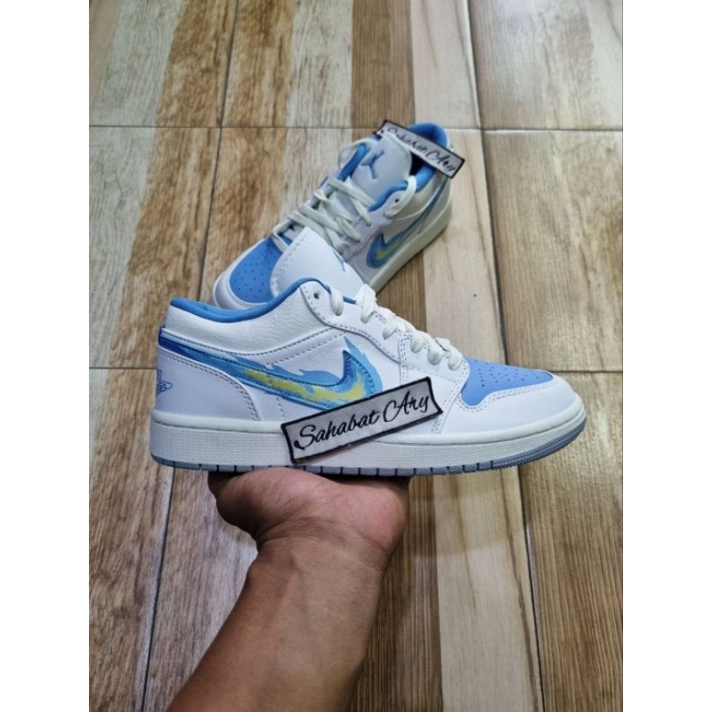 Sepatu AJ 1 Low Just Skate University Blue