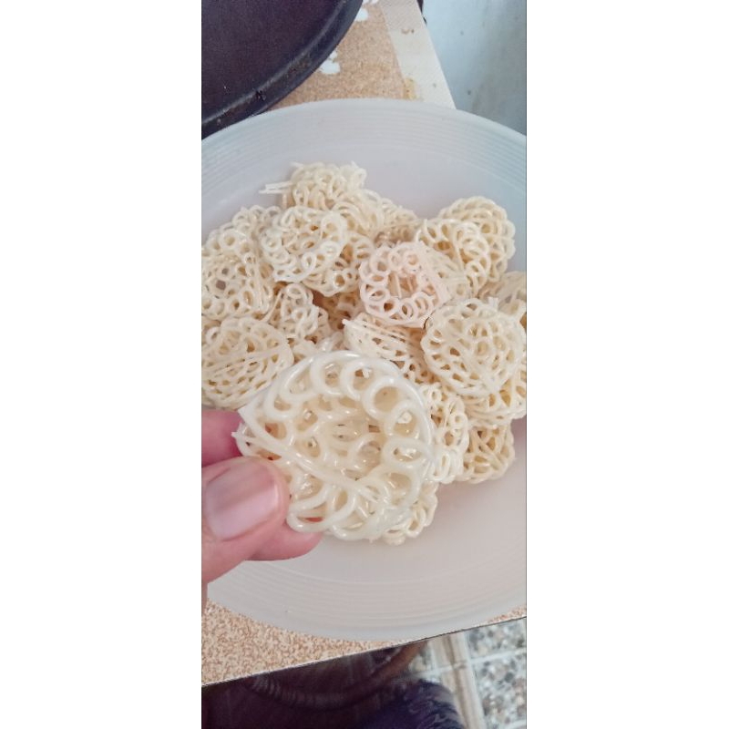 

krupuk mawar