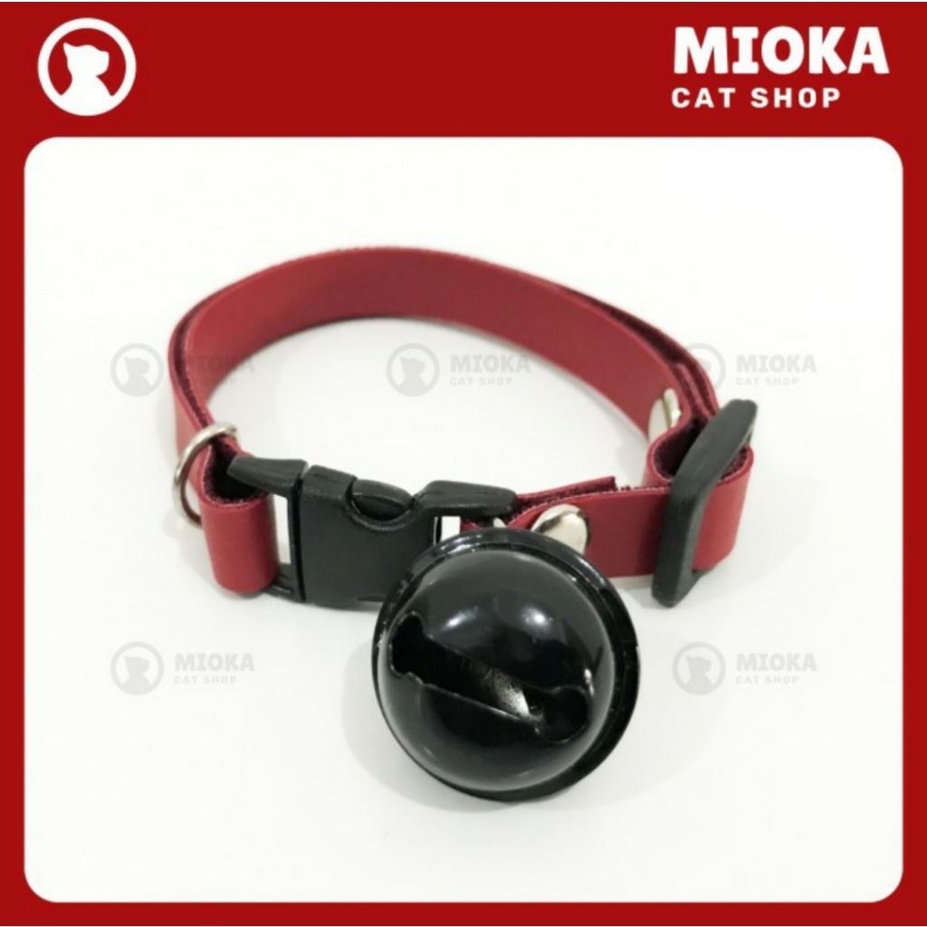 Kalung Kucing Kulit Sintetis Lonceng Besar Warna Merah Maroon