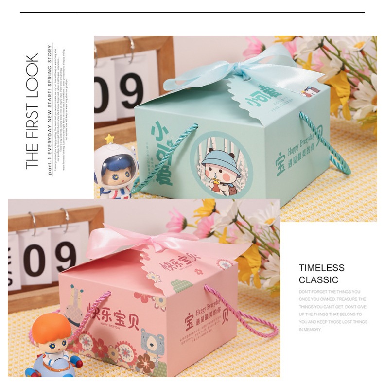 

Box hampers ulang tahun birthday full moon with ribbon - Gift Box - Kardus kado