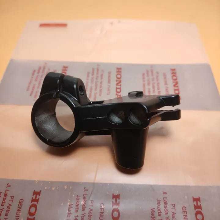 DUDUKAN HANDLE REM /DUDUKAN SPION KANAN HONDA SUPRA LAMA /SUPRA FIT LAMA /SUPRA FIT TROMOL