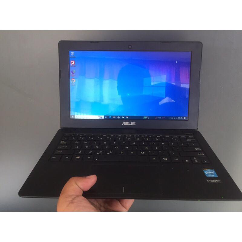 notebook Asus x200ca