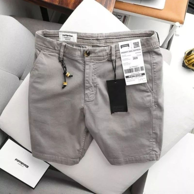 Celana Pendek Chino Santai Pria Bahan Adem