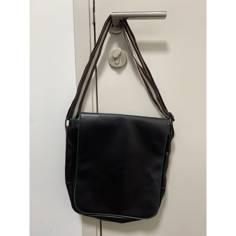 Tas United Colors Of Benetton preloved