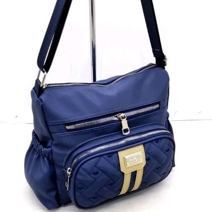 Tas Selempang Wanita Model Terbaru Muat Buku Bahan Nilon Anti air