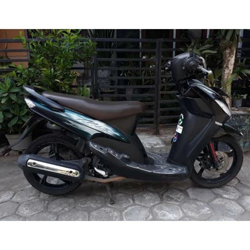 Striping stiker Mio sporty 2009 hitam