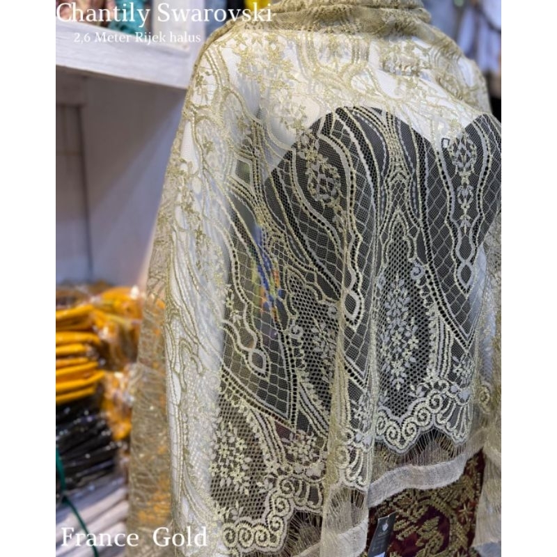 Brokat cantily metalik swarovski (Grade B/Rijek halus)