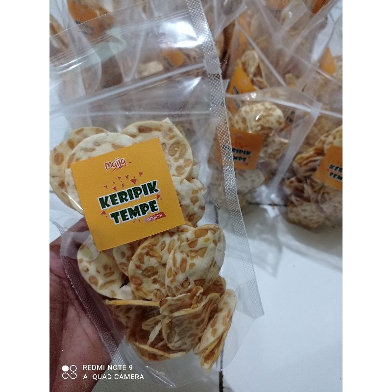 

keripik tempe sagu 100g / keripik tempe super tipis