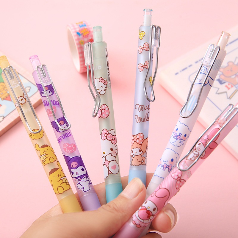 

PULPEN SERIES SANRIO 0.5MM BALLPOINT
