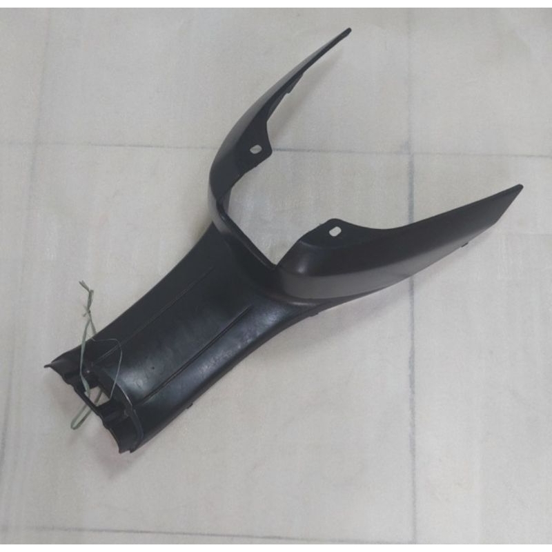 cover tengah bawah jok f1zr Vega r lama original copotan