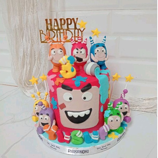 

(surabaya sidoarjo gresik mojokerto) Birthday cake Kue ultah fondant custom karakter