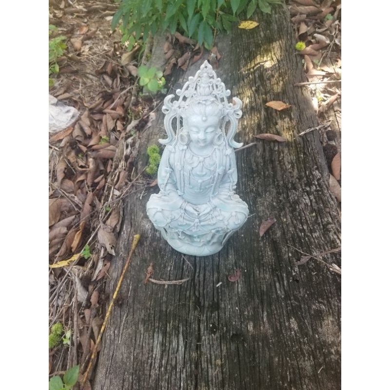 patung keramik guanyin / kwan in