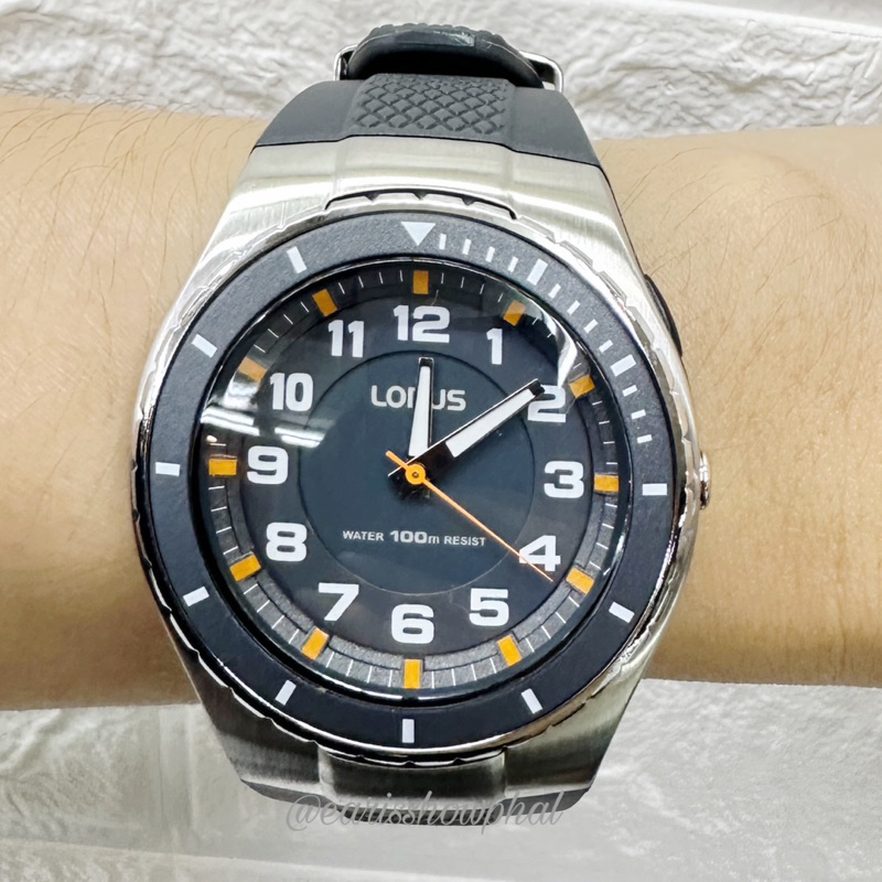 Jam Tangan Pria Lorus Original - R2327LX-9 - Abu Abu