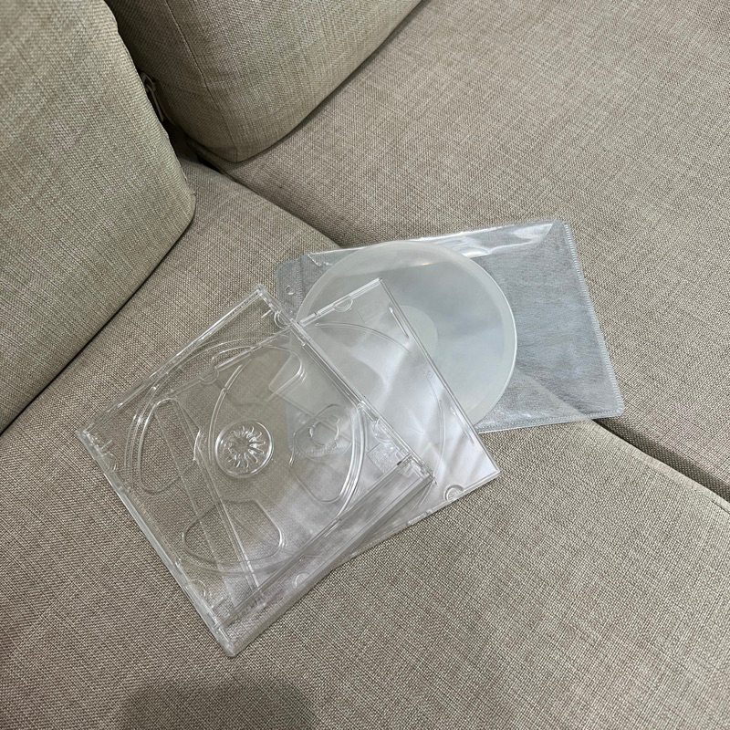 Tempat CD / CD Case