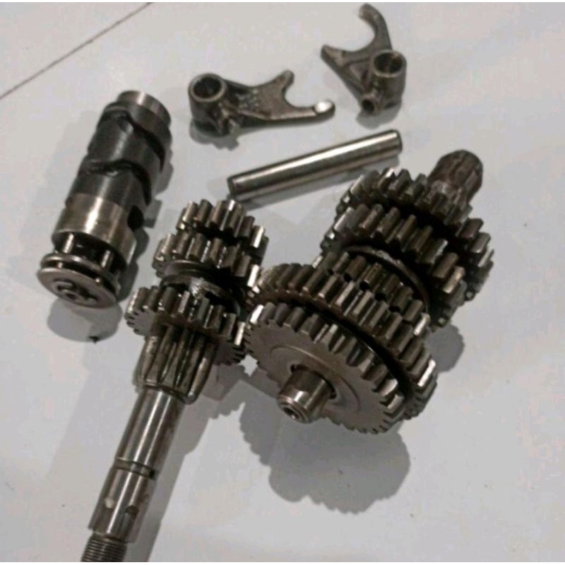 rasio gerbox gear bok Yamaha fizR fullcluth transmisi gearbox fiz fullcluth original