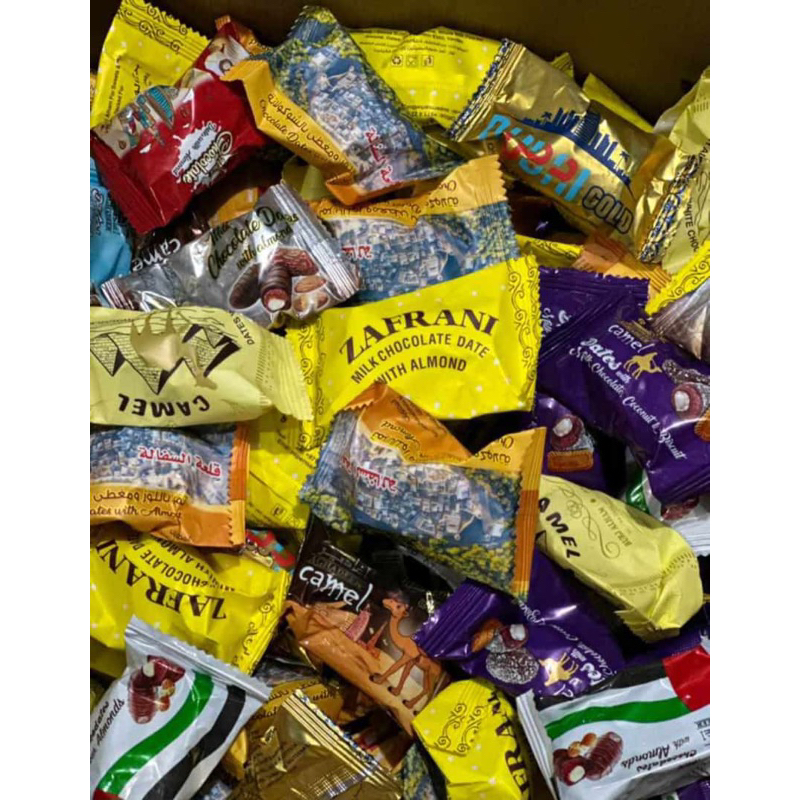 

Coklat Kurma Almond Dubai 1kg