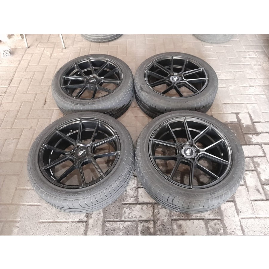 Velg Mobil Racing Bekas Hsr Pini Ring19x8.5 Baut 5 Ban 245 45 R19