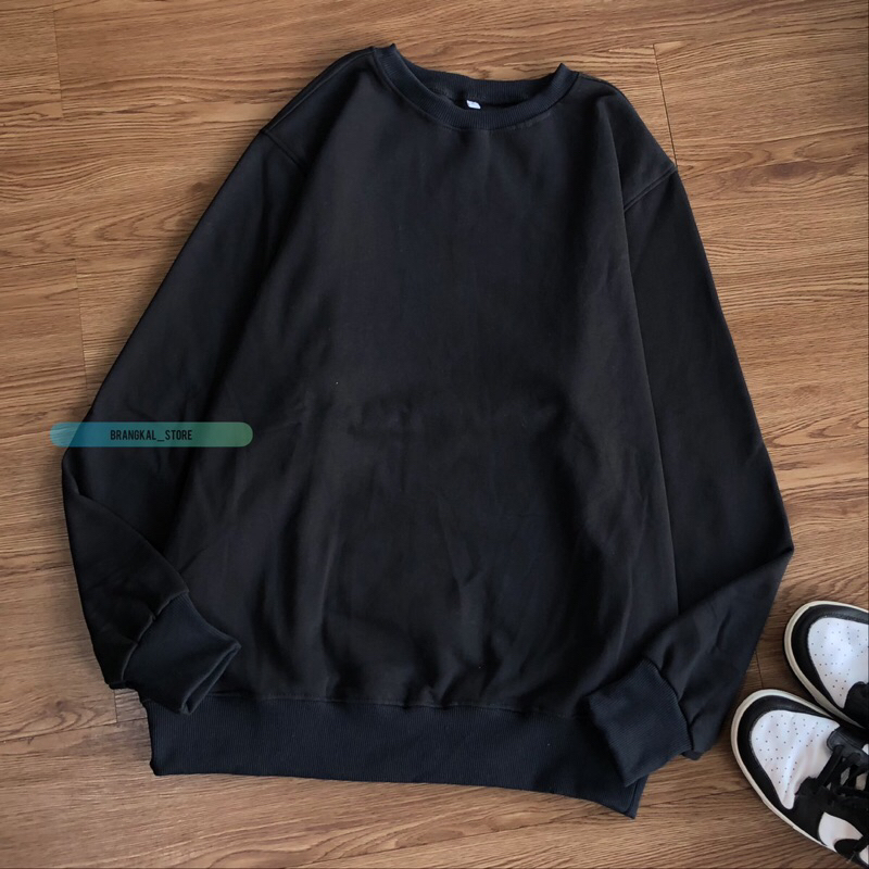 CREWNECK HITAM POLOS