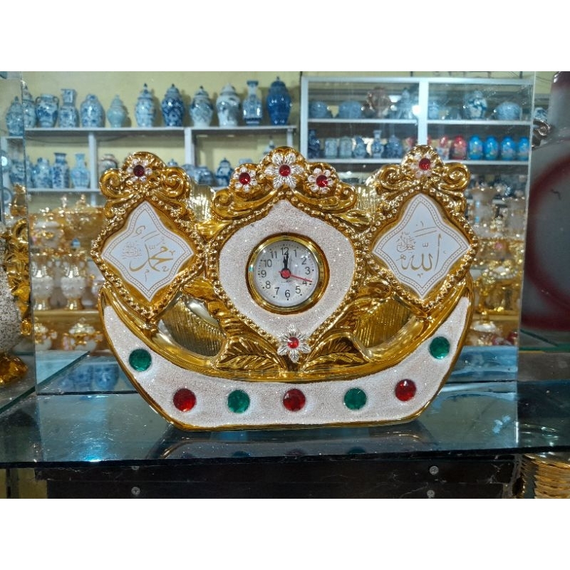 hiasan jam keramik