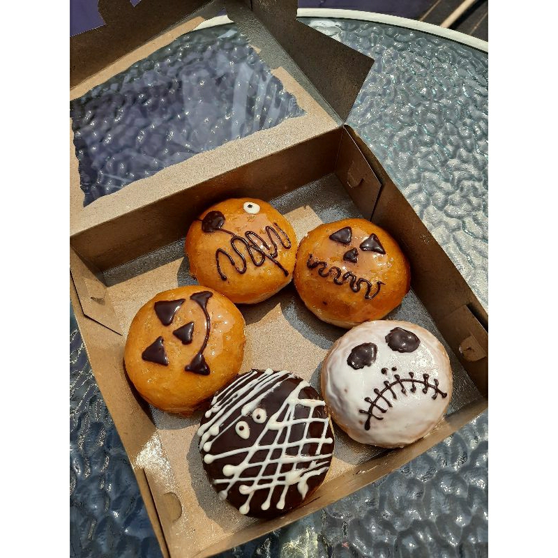 

donat halloween donut