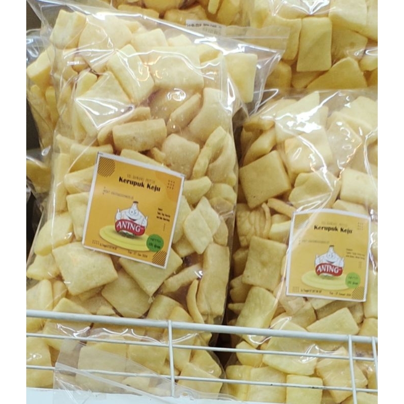 

KERUPUK KEJU KHAS PATI