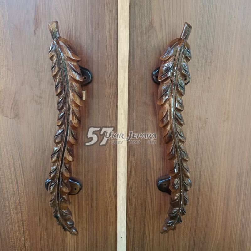 (Daun) Tarikan/ Handel pintu rumah motif ukiran daun bahan kayu jati jepara