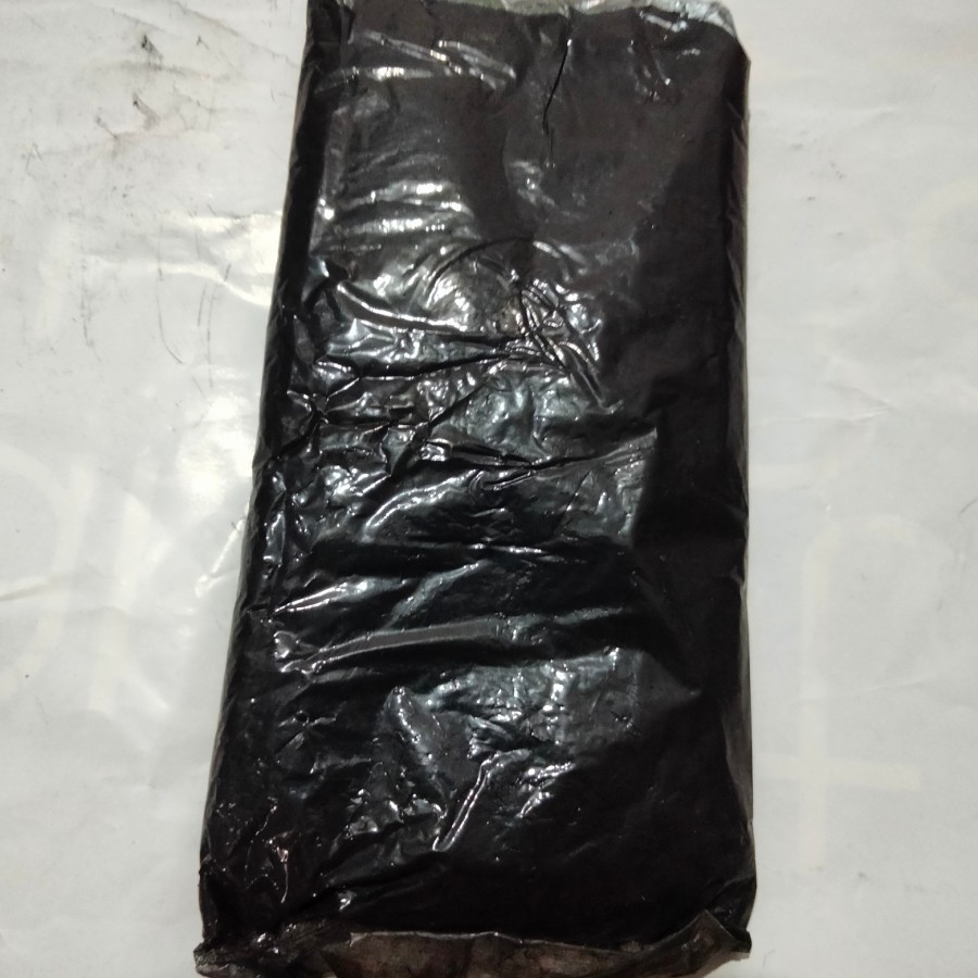 oker hitam / oyan/ iron oxide black