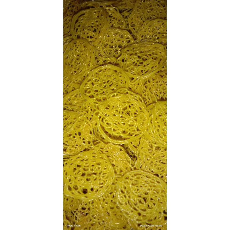 

Krupuk mie mentah Khas harjosari Tegal