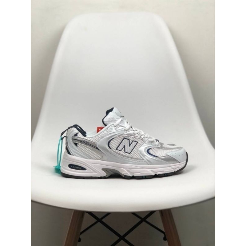 Sepatu Sneakers NB New Bal*nce 530 White Silver