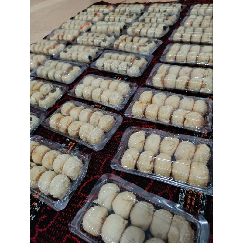 

Pia Kering Cokelat, Keju, Kacang ijo