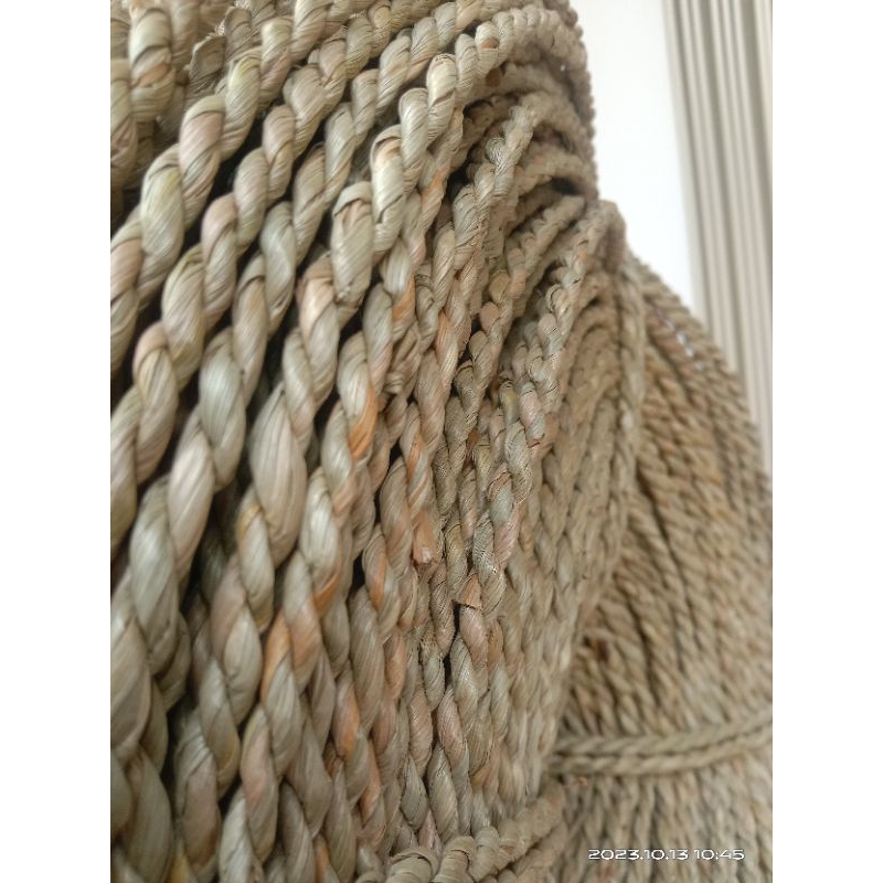 

TALI MENDONG 5 Meter 3mm Bahan Kerajinan