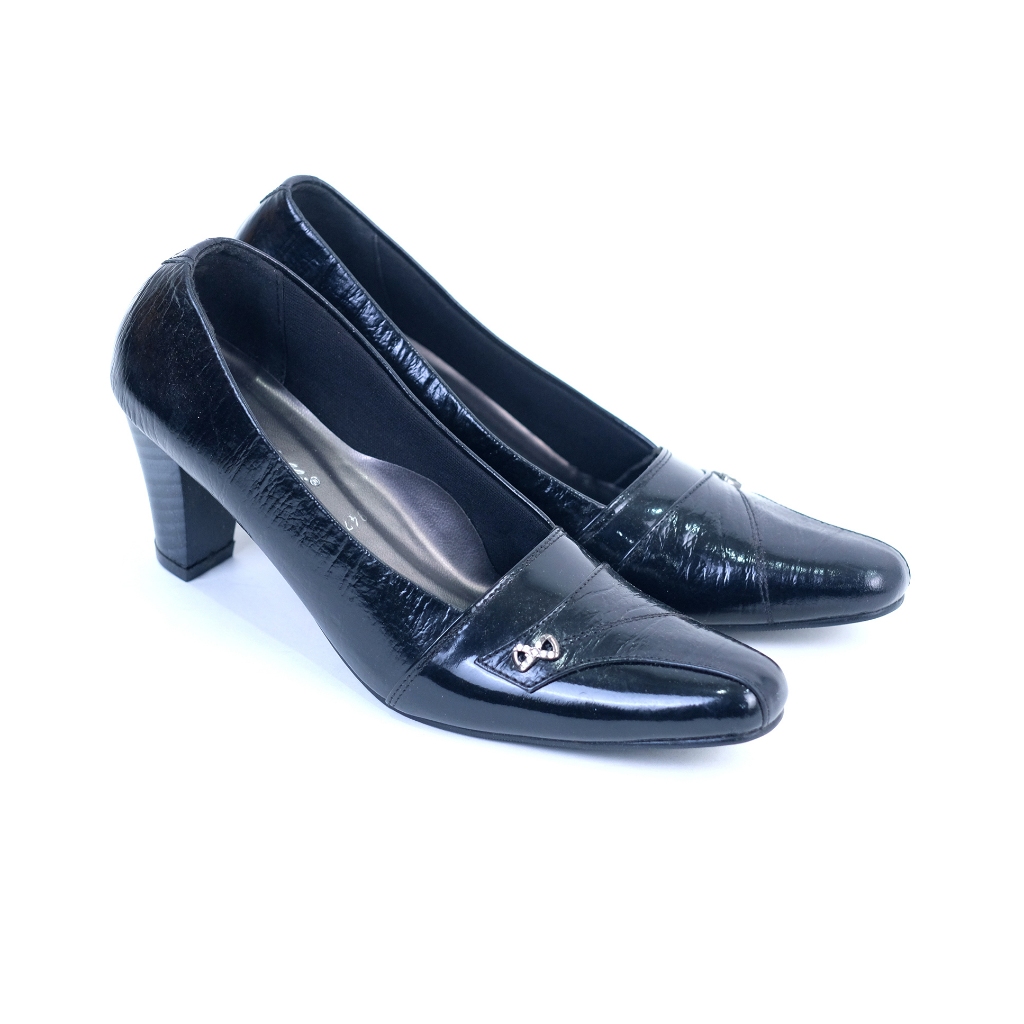 Sepatu Heels GHIRARDELLI Barbara Black Hitam