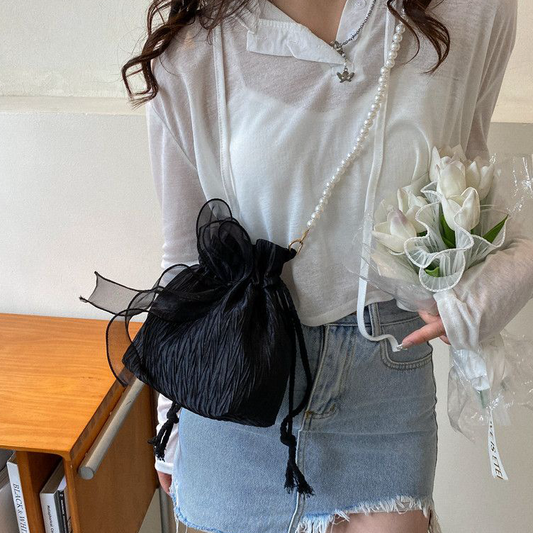 Seller TAS SERUT PITA KOREA/ TAS SERUT MUTIARA PITA/ TAS SERUT SELEMPANG MUTIARA Kirim Sekarang