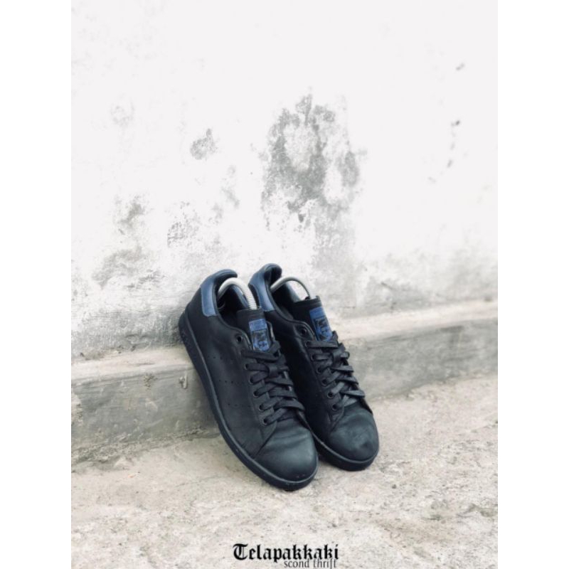 adidas stan smith black
