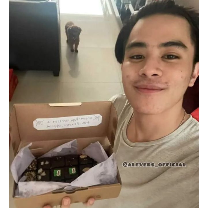 

Best Product Brownies Fudgy Dark Cokelat Skat 20x10 (Isi 18 pcs) (Produk Terbaru Hari Ini)