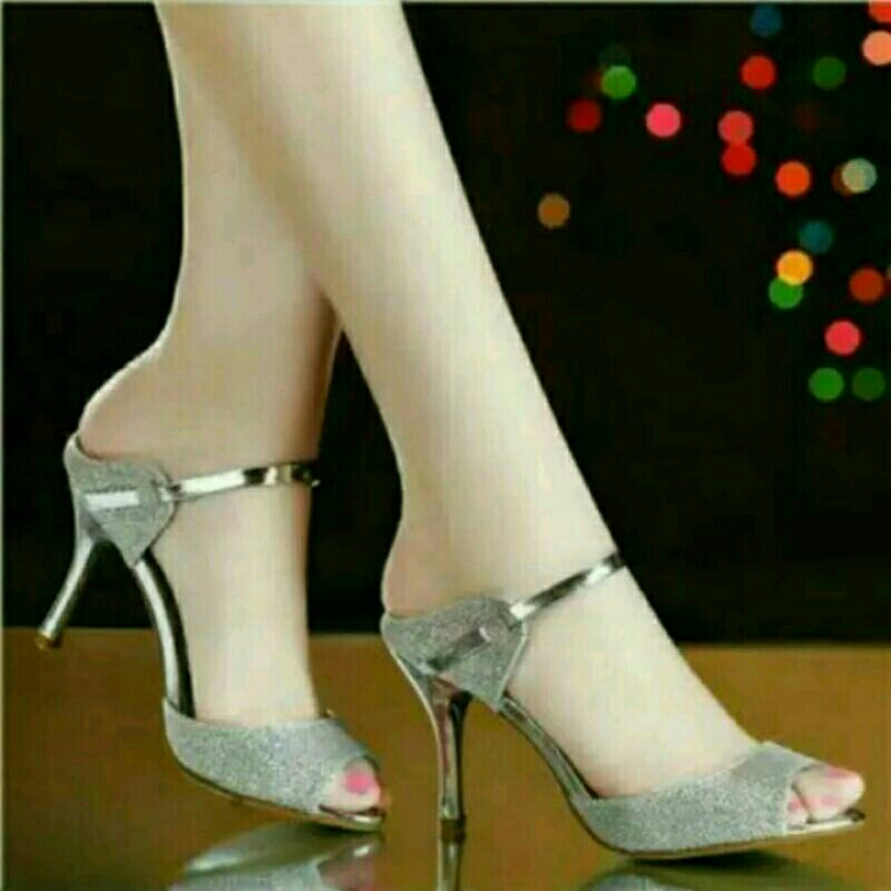 SANDAL HEELS WANITA SILVER