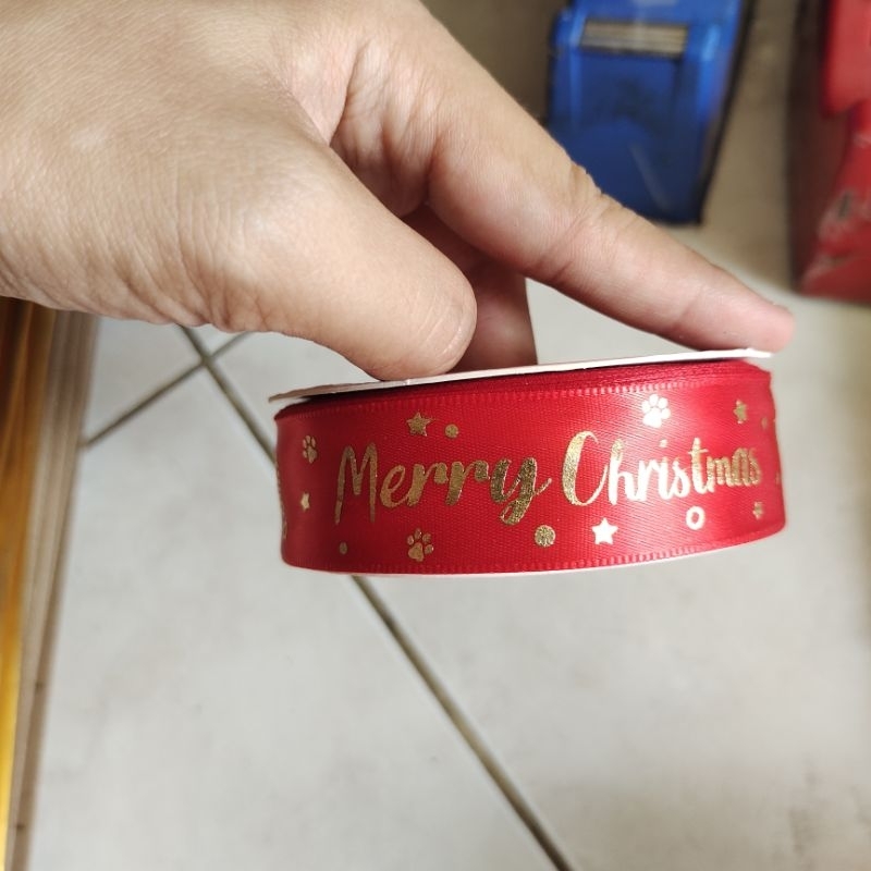 

1 roll pita Natal Christmas Ribbon Pita Natal Satin Motif Emas Timbul Pita Natal Merah Pita Natal Hijau Pita Natal Gold Pita Natal Box Hampers