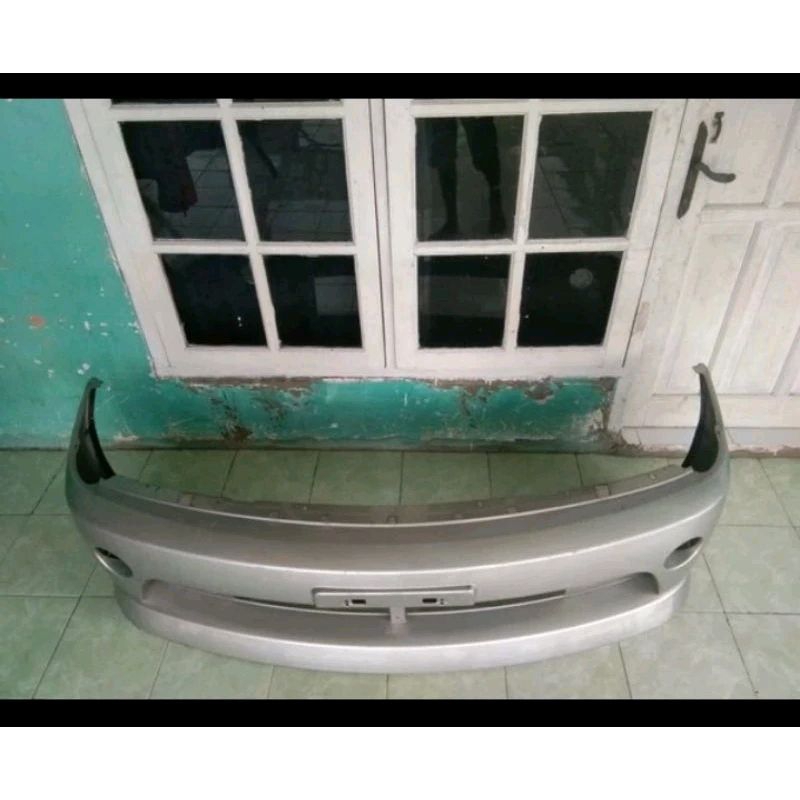 bumper depan nissan serena autech 2010