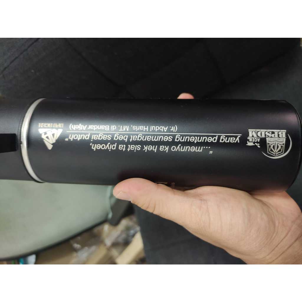 

grafir tambahan ballpoint atau pena sekali jalan( besar kecil sama) atau kulit( beda harga)