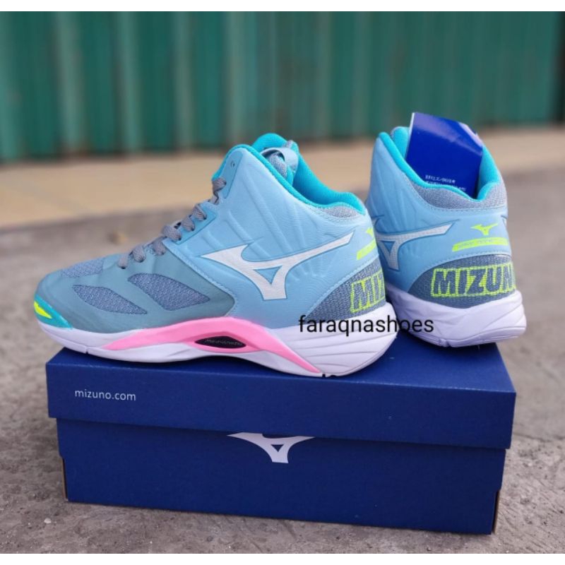 sepatu voli mizuno wave momentum 2 sepatu volly sepatu mizuno sepatu volley mizuno sepatu voli wanit
