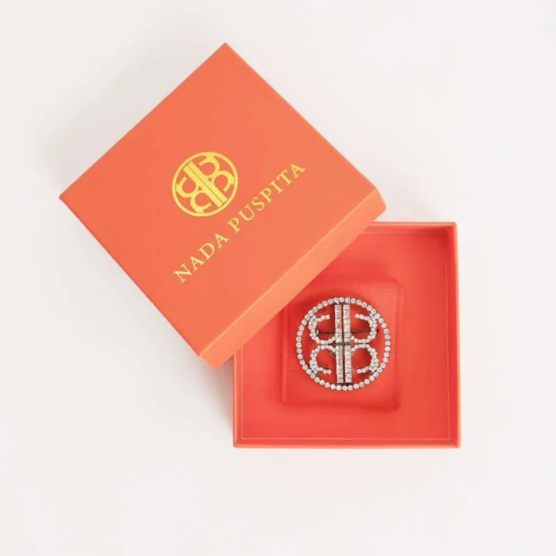 [NEW] SALE Original Brooch Indah Nada Puspita INP Classic Classic Black Bros BS Monogram Signature B