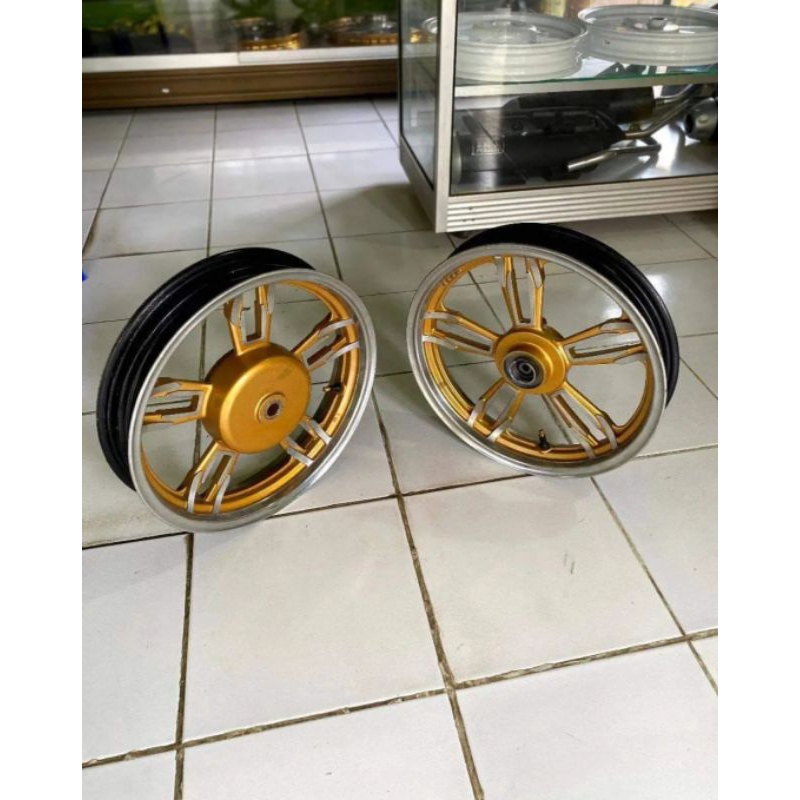 Velg vrossi Mio sporty Soul karbu Fino karbu Second bekas
