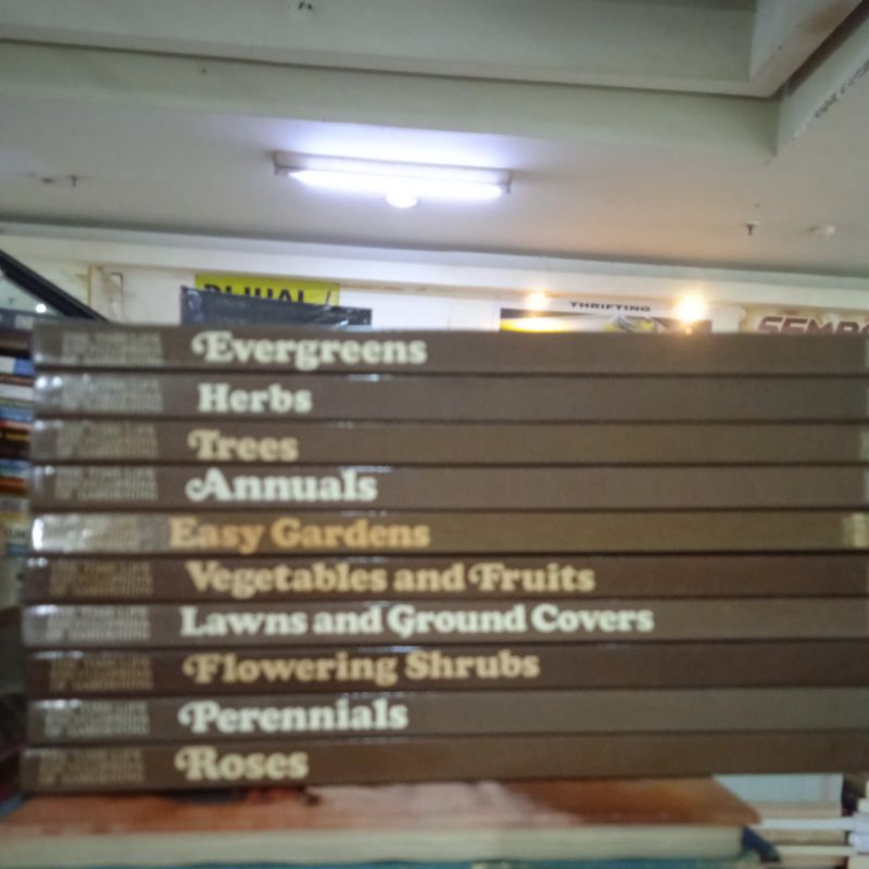 The time life encyclipedia of gardening book