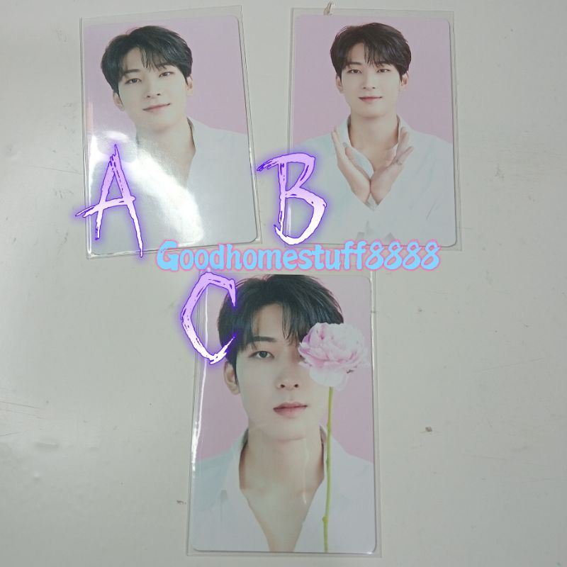 Seventeen Cafe in Seoul Wonwoo SVT Wonu Photocard Trading Card PC Official