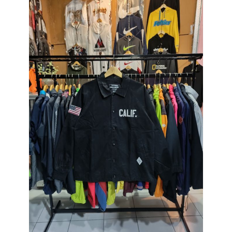 jaket coach saintpain