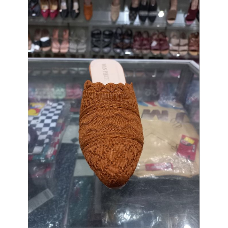 SANDAL PANSUS WANITA TUMIT KACA WAN PIECE