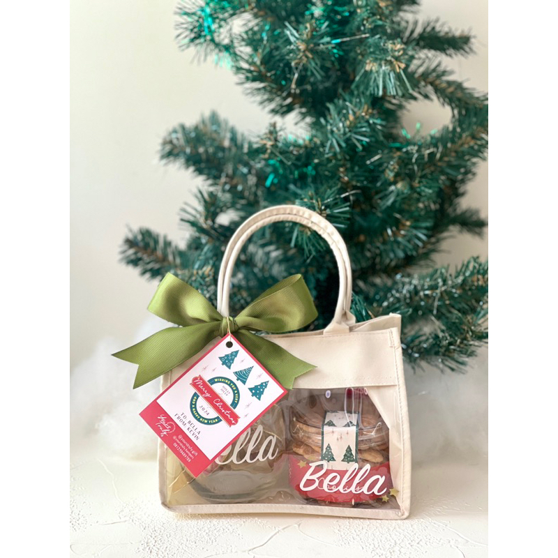 

PERSONALIZED BAG SET 1 YTG • Hampers Natal 2023 • Christmas Hampers & Gift • Parcel Natal • Personalized Gift • Custom Hampers • Hiasan Natal • Pajangan Lucu • Hadiah Spesial • Free Custom Nama • Kado Murah • Kado Pacar • Candy Cane • Barbie Gelas Cantik